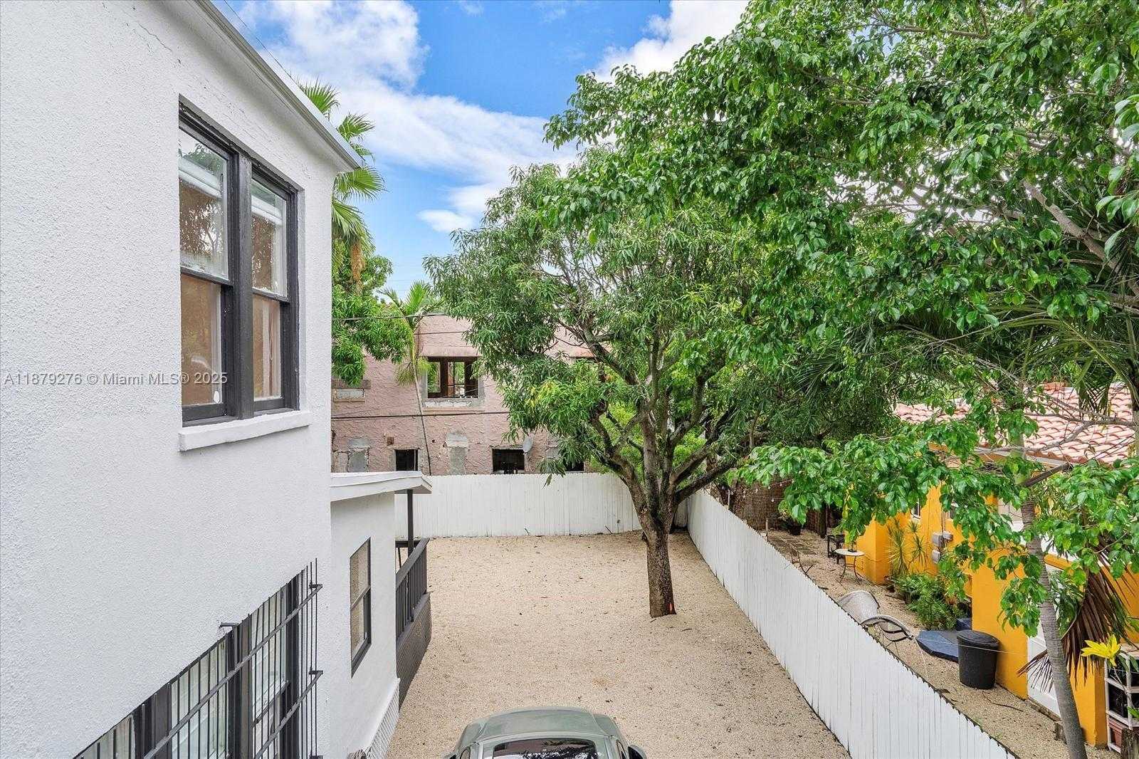 Small Image of 177 NORTH EAST 44TH ST, Miami Number 22