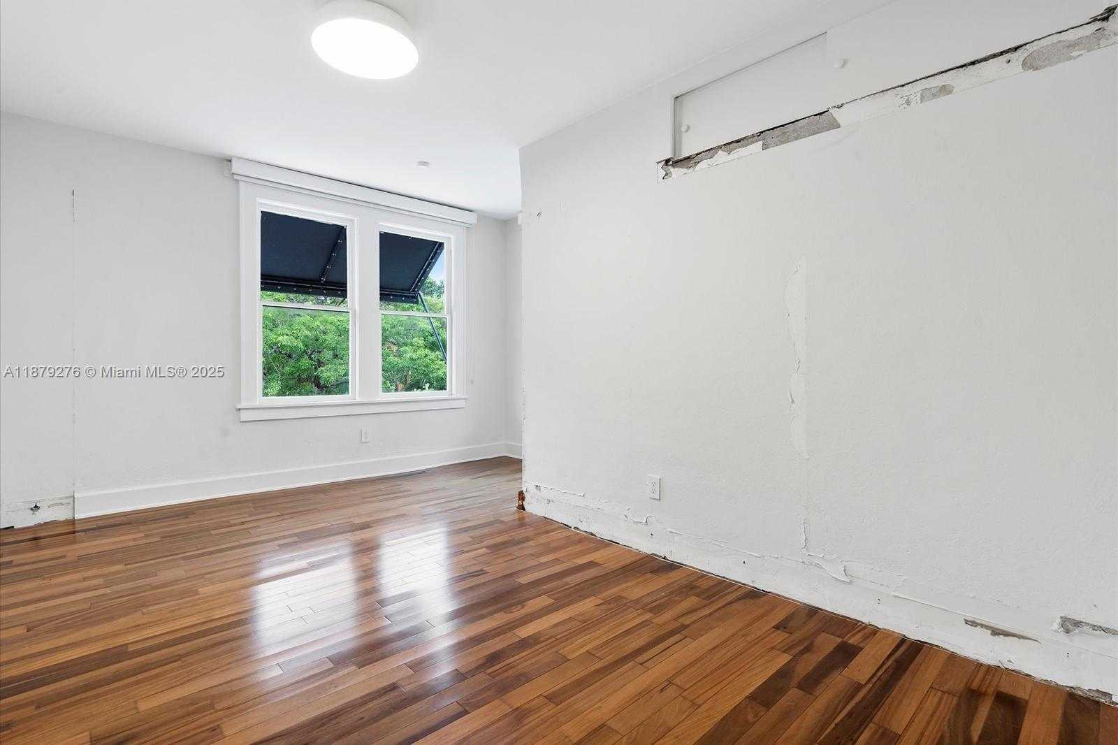 Small Image of 177 NORTH EAST 44TH ST, Miami Number 28