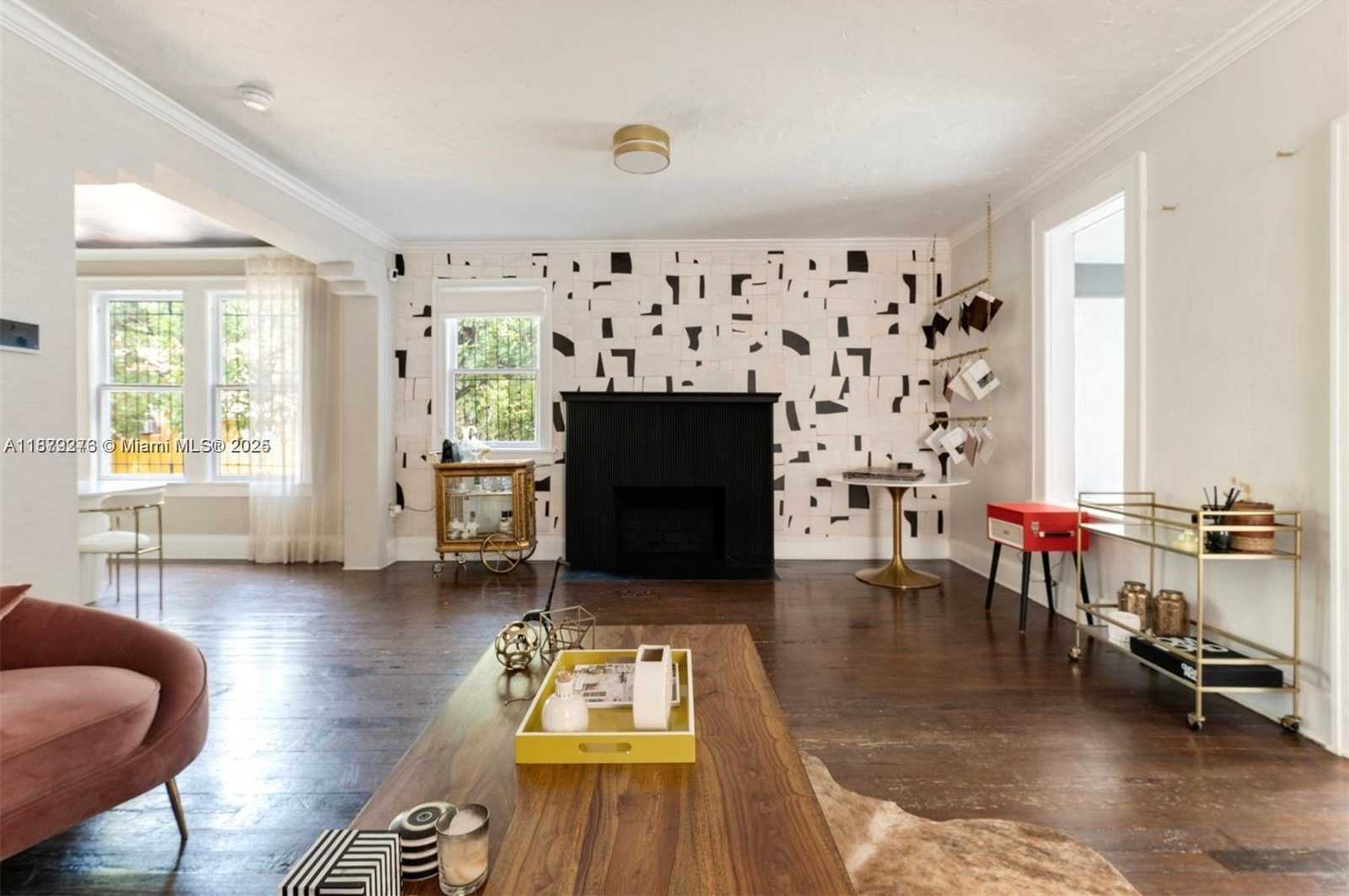 Small Image of 177 NORTH EAST 44TH ST, Miami Number 7