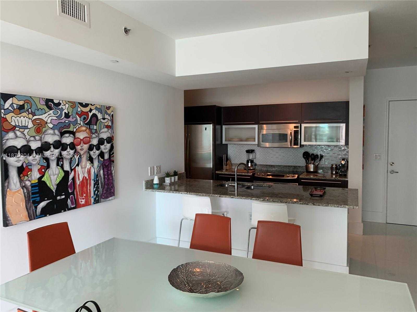Small Image of 950 BRICKELL BAY DRIVE #1900, Miami Number 6