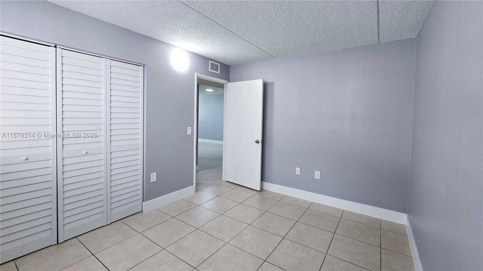 Small Image of 6115 NORTH WEST 186TH ST #112, Hialeah Number 10