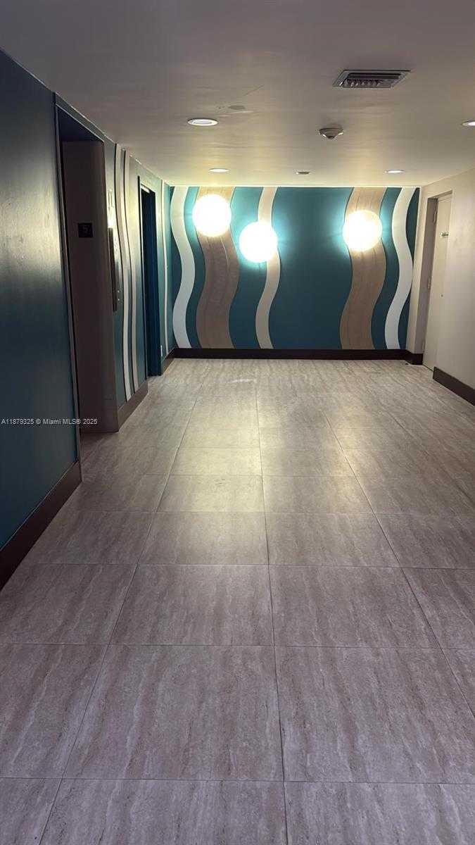 Small Image of 1500 SOUTH OCEAN DR #5G, Hollywood Number 85