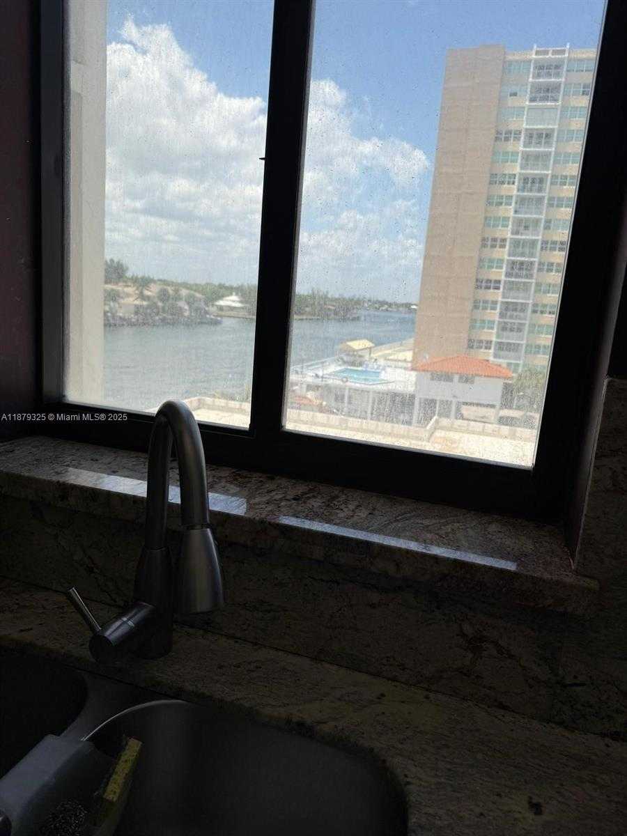 Small Image of 1500 SOUTH OCEAN DR #5G, Hollywood Number 88