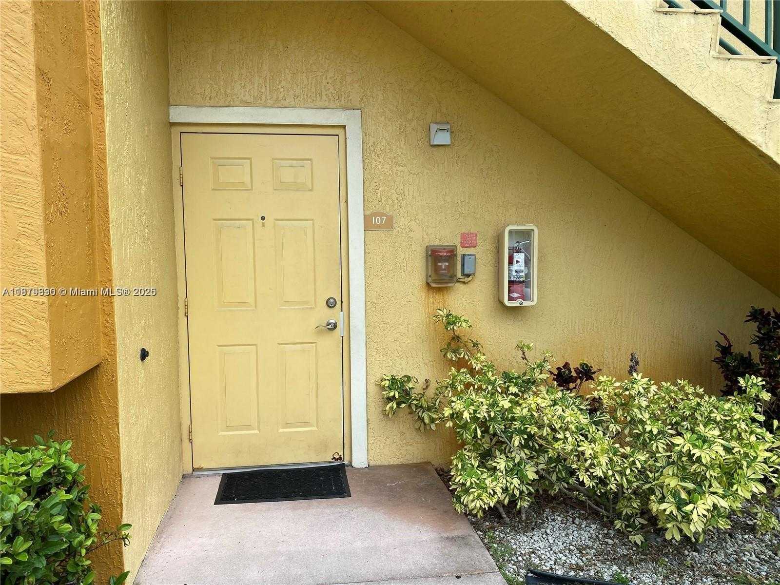 Small Image of 7210 NORTH WEST 114TH AVE #10715, Doral Number 4