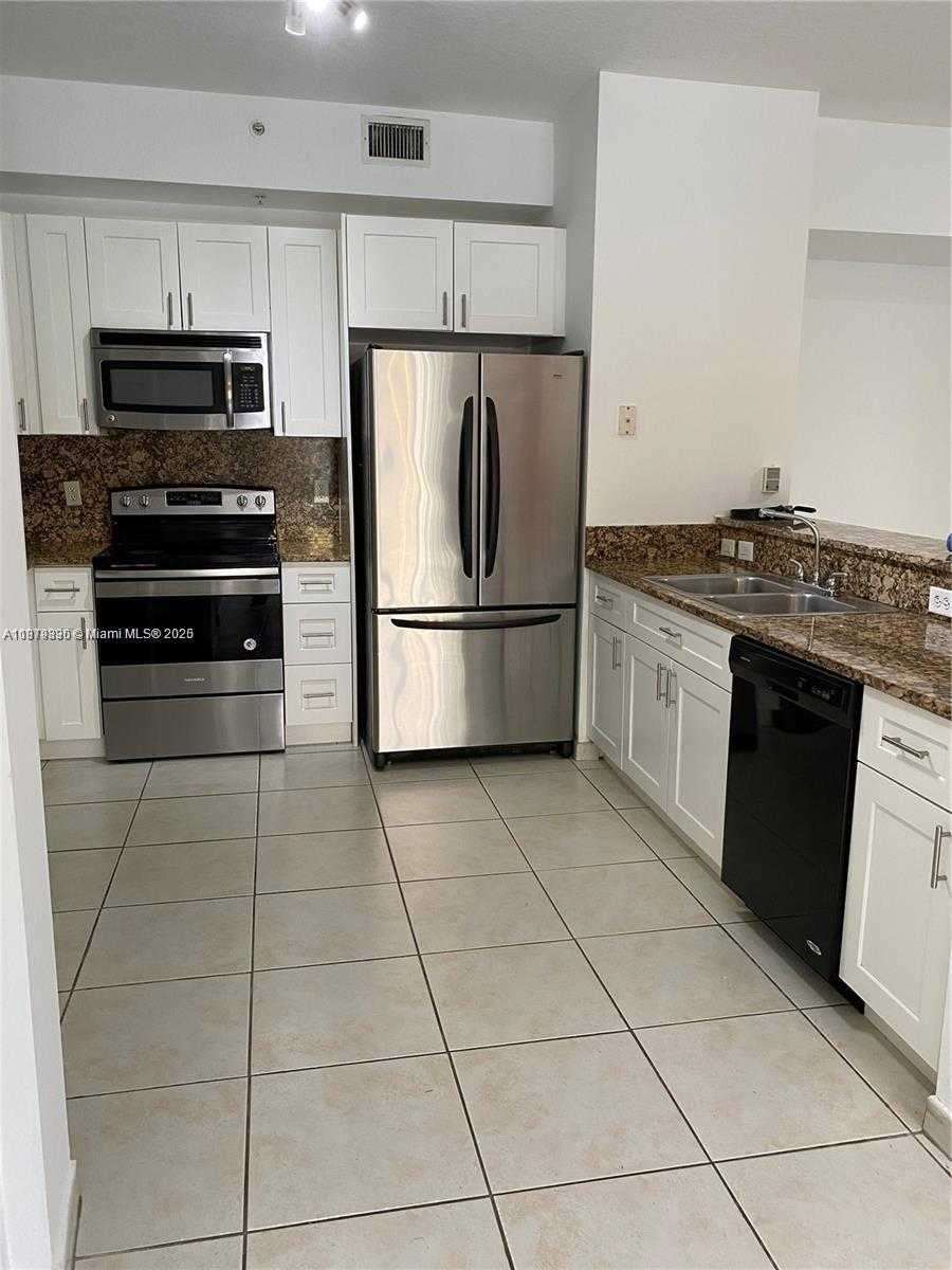 Small Image of 7210 NORTH WEST 114TH AVE #10715, Doral Number 5