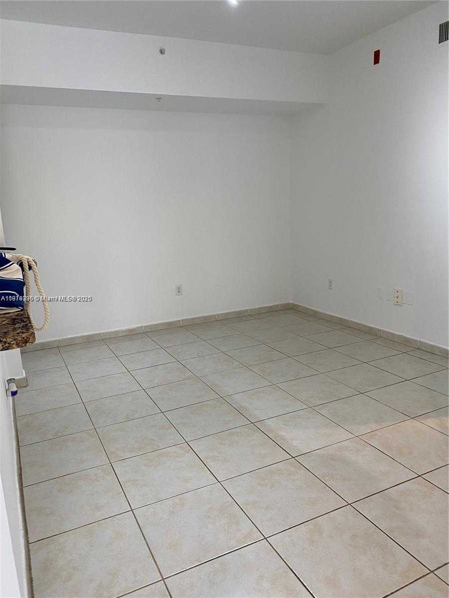 Small Image of 7210 NORTH WEST 114TH AVE #10715, Doral Number 6