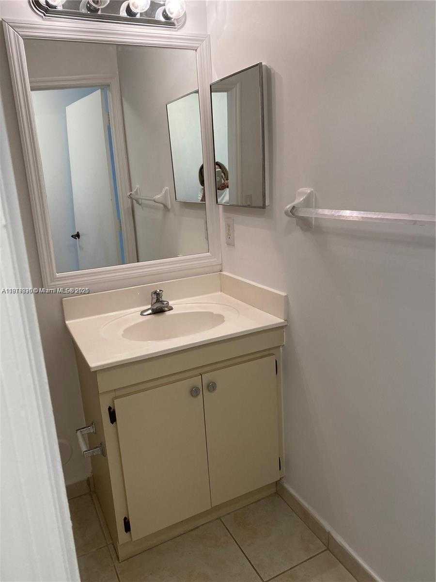 Small Image of 7210 NORTH WEST 114TH AVE #10715, Doral Number 8
