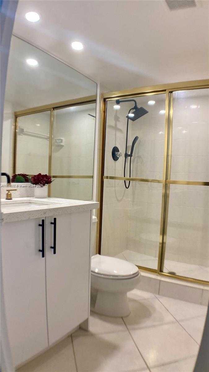 Small Image of 251 174TH ST #204, Sunny Isles Beach Number 20
