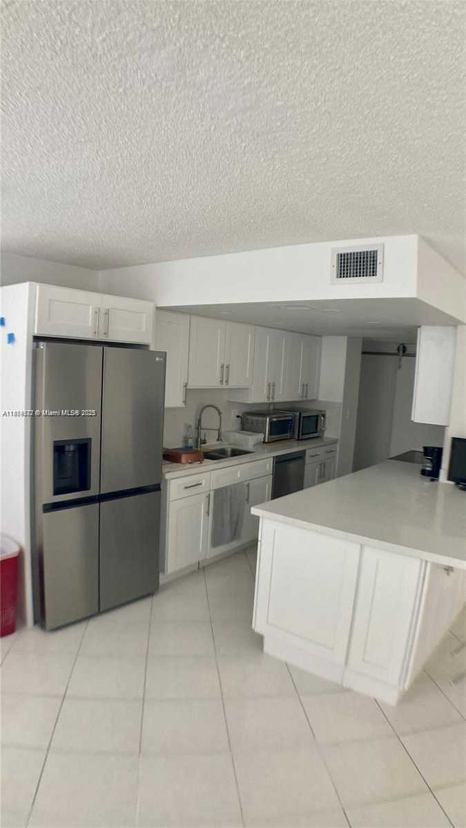 Small Image of 251 174TH ST #204, Sunny Isles Beach Number 4