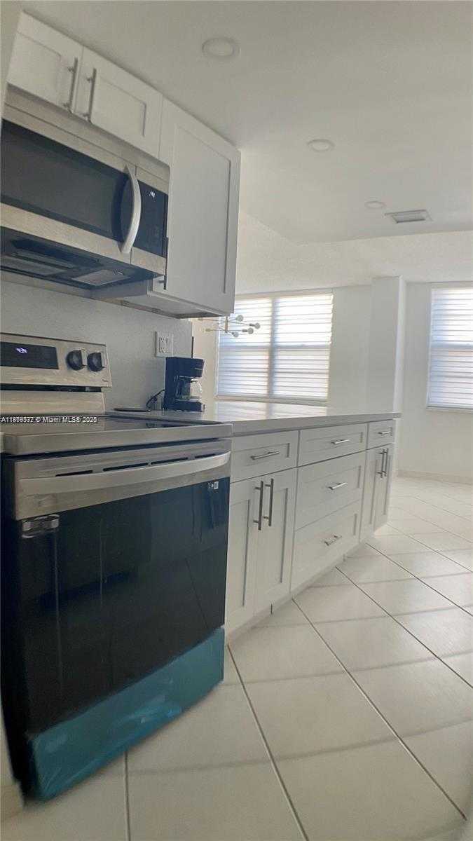Small Image of 251 174TH ST #204, Sunny Isles Beach Number 6