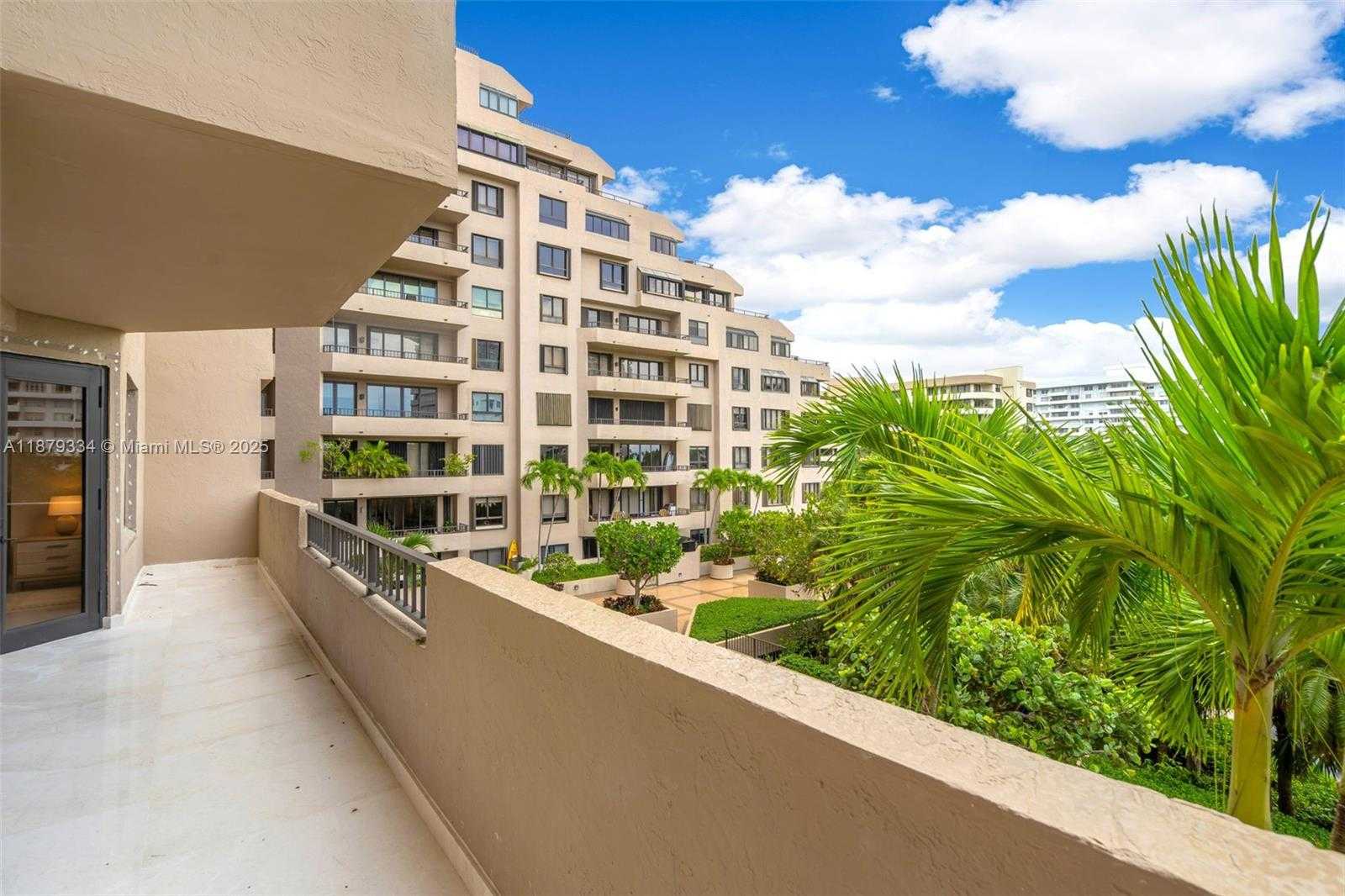 Small Image of 251 CRANDON BLVD #327, Key Biscayne Number 22