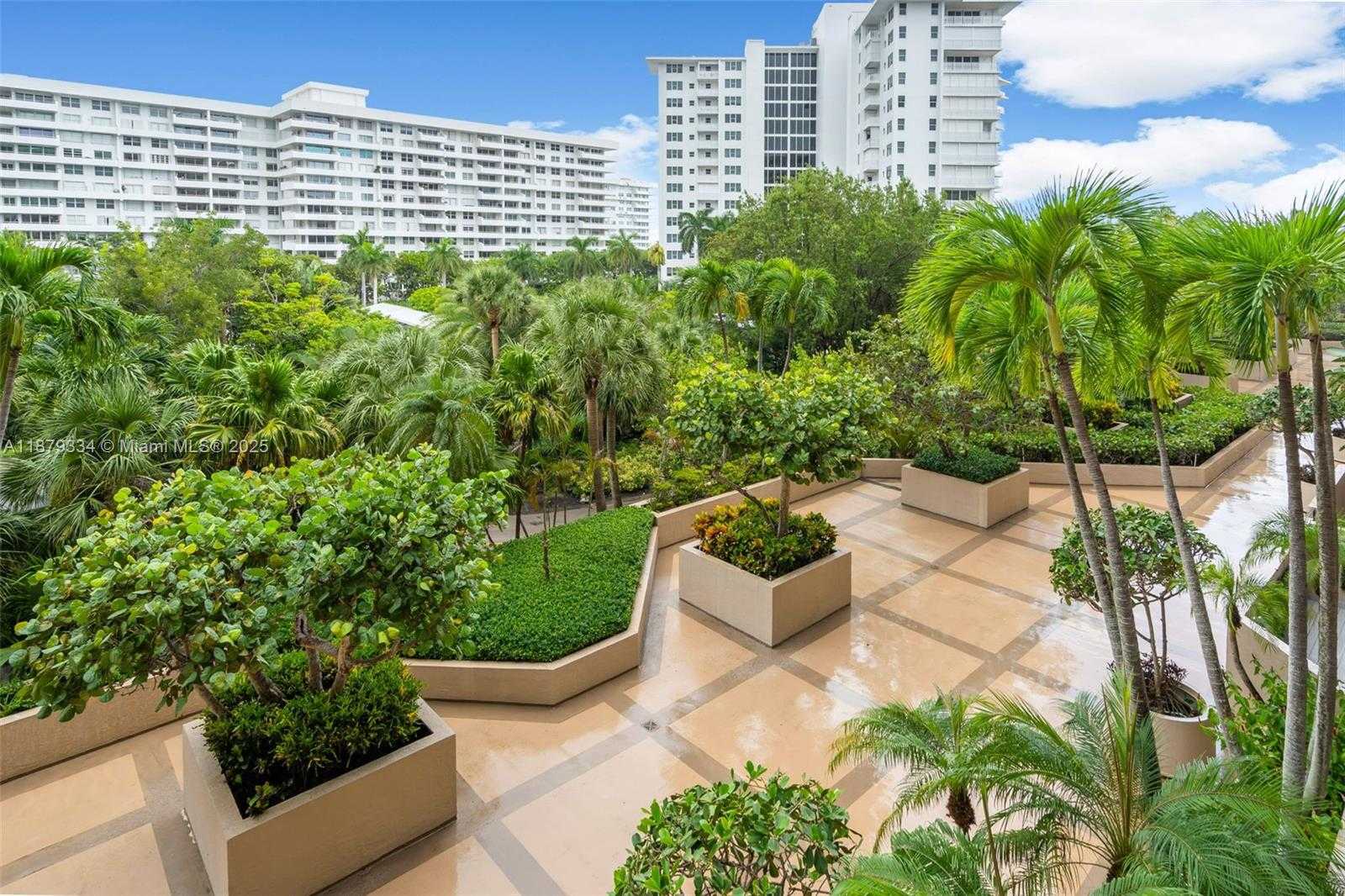 Small Image of 251 CRANDON BLVD #327, Key Biscayne Number 25