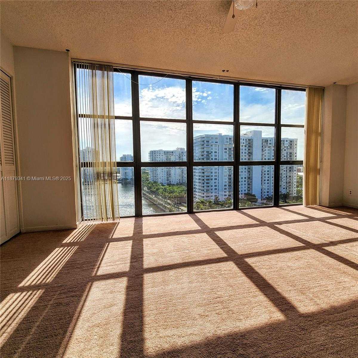 Small Image of 18181 NORTH EAST 31ST CT #1501, Aventura Number 15