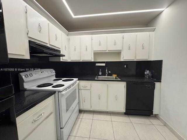 Small Image of 600 THREE ISLANDS BLVD #1113, Hallandale Beach Number 19