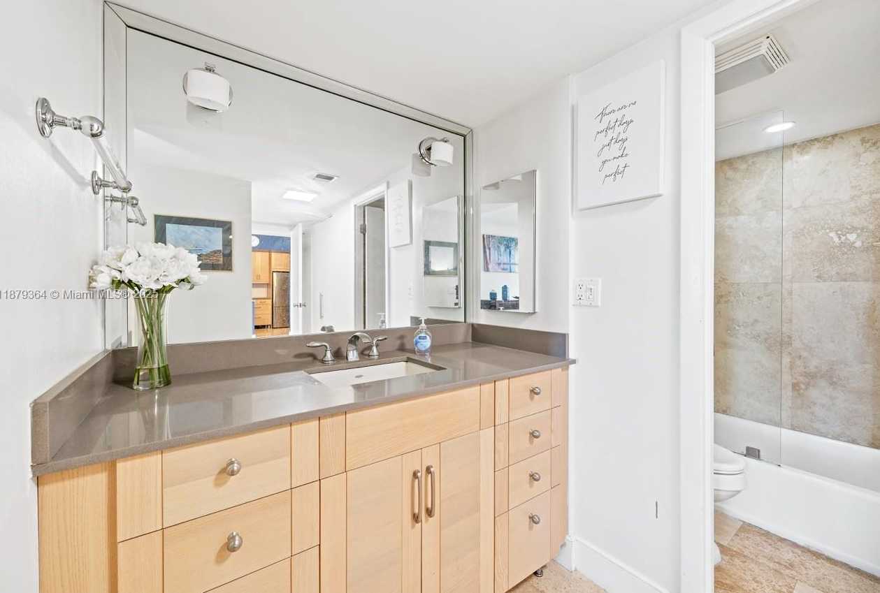 Small Image of 20335 WEST COUNTRY CLUB DR #1208, Aventura Number 18