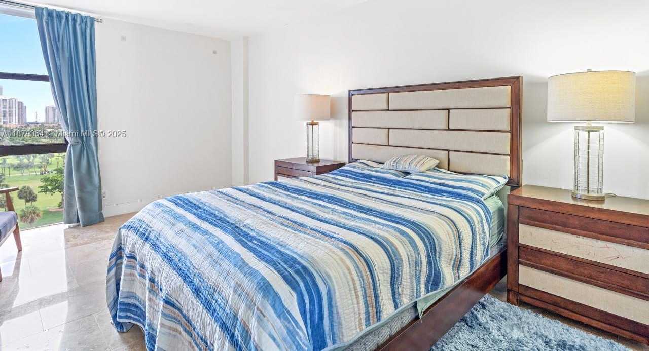 Small Image of 20335 WEST COUNTRY CLUB DR #1208, Aventura Number 20