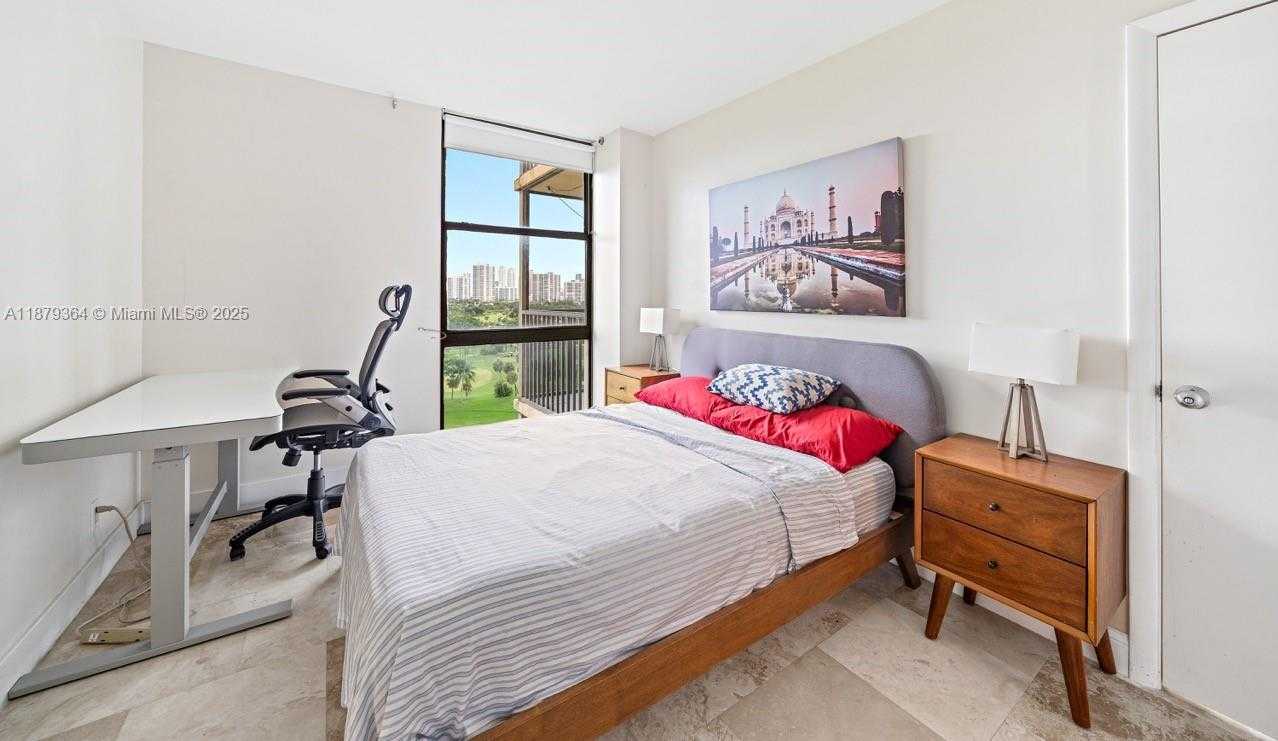 Small Image of 20335 WEST COUNTRY CLUB DR #1208, Aventura Number 26