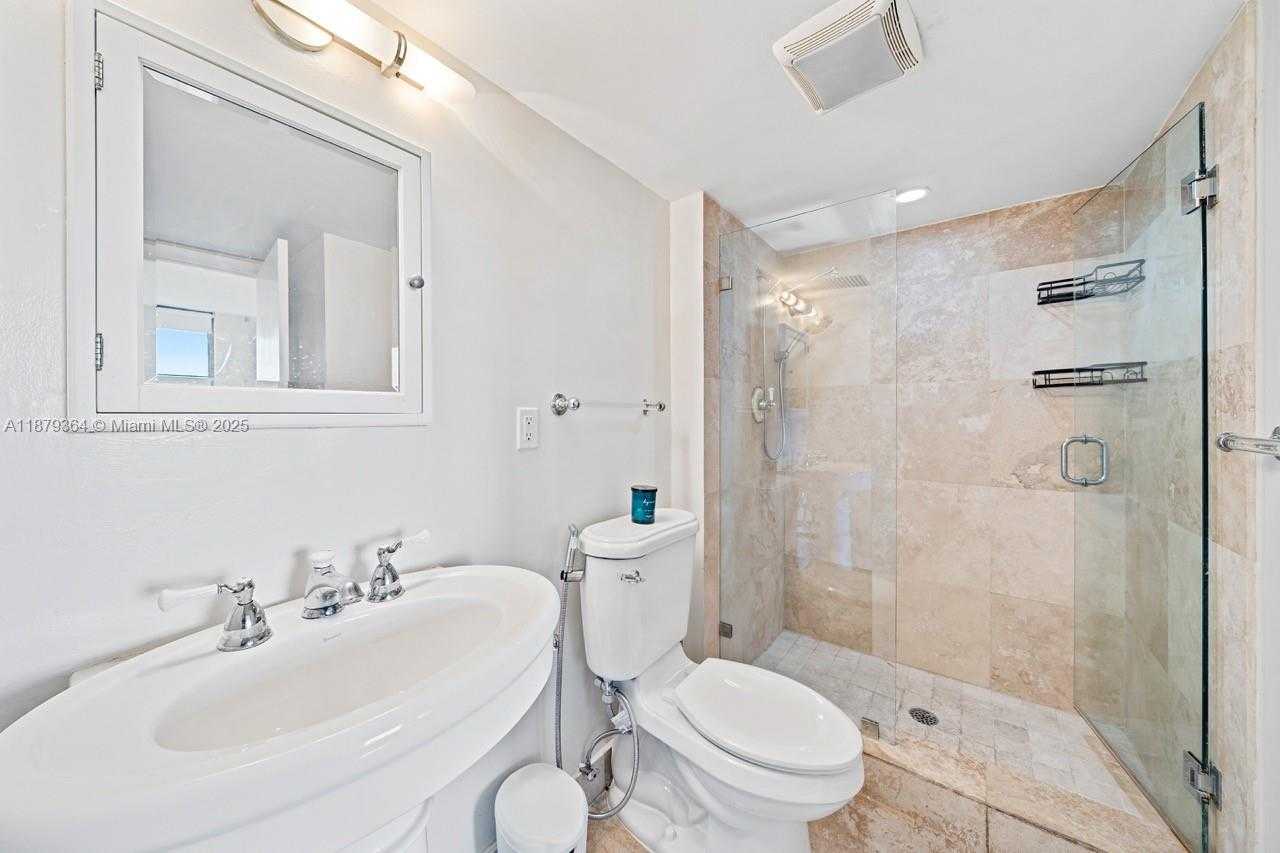 Small Image of 20335 WEST COUNTRY CLUB DR #1208, Aventura Number 27