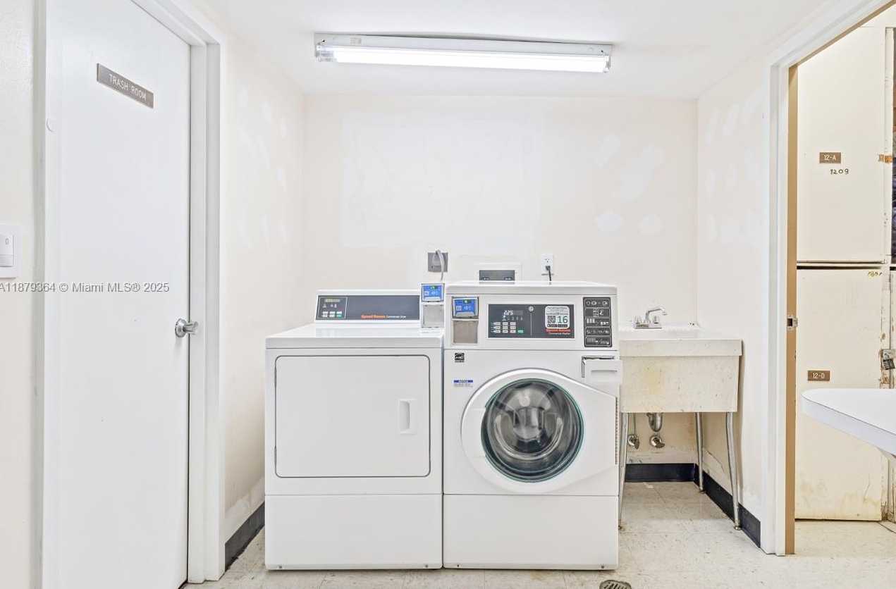 Small Image of 20335 WEST COUNTRY CLUB DR #1208, Aventura Number 29