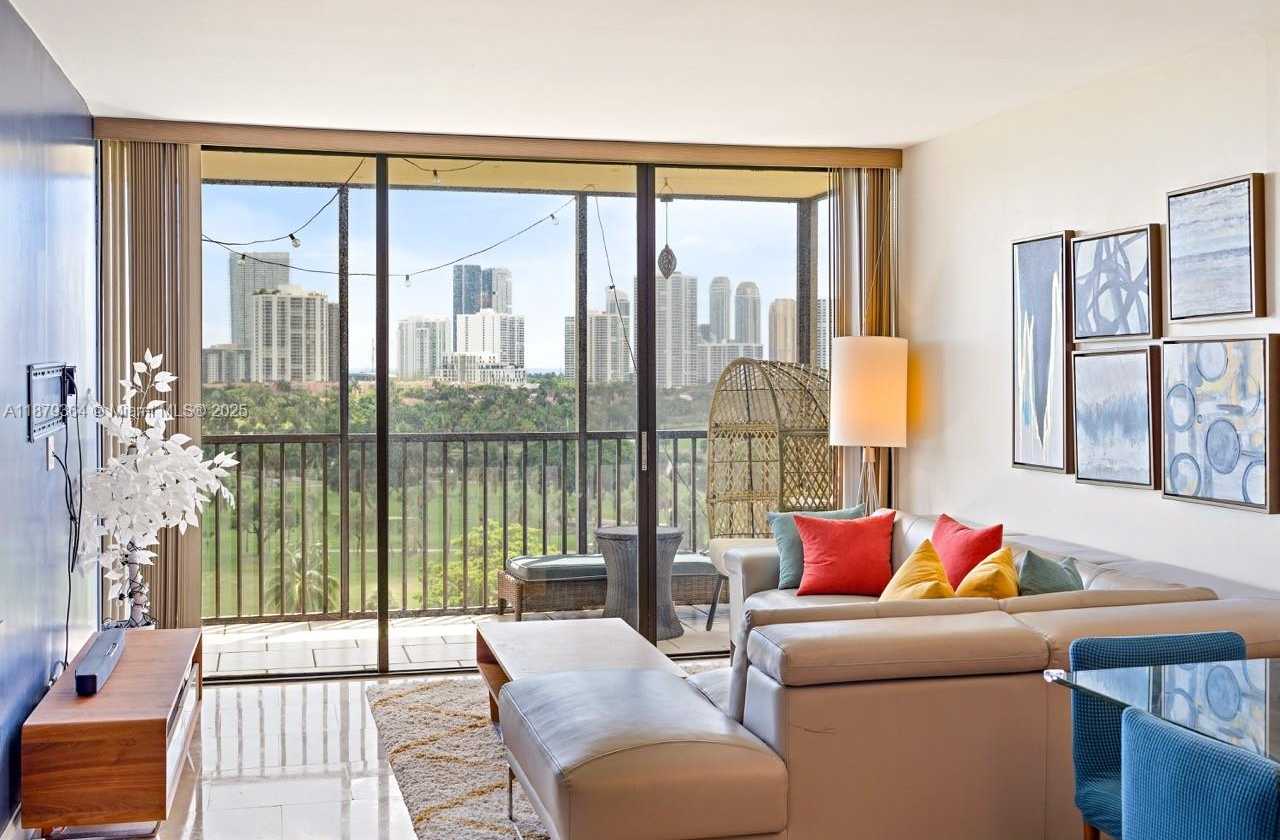 Small Image of 20335 WEST COUNTRY CLUB DR #1208, Aventura Number 3