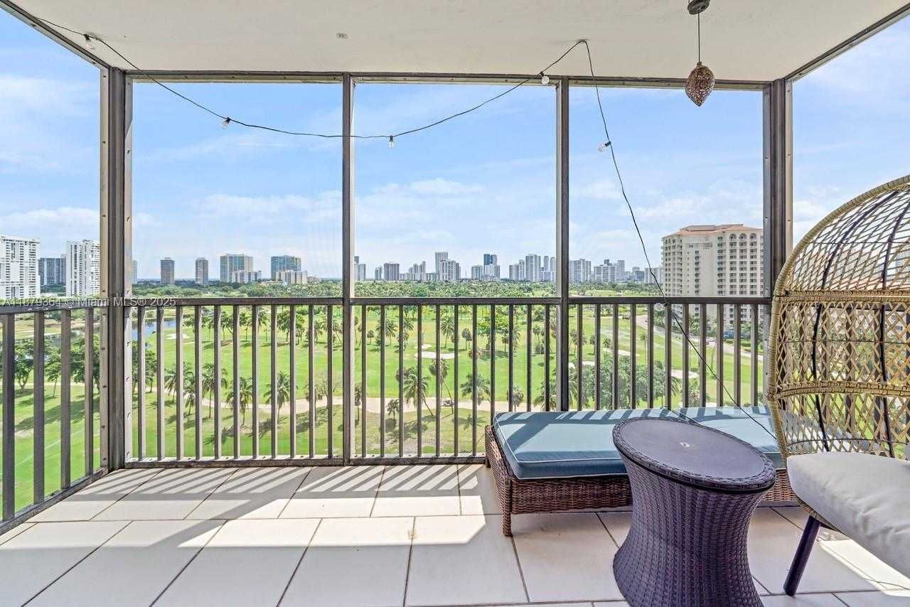 Small Image of 20335 WEST COUNTRY CLUB DR #1208, Aventura Number 6