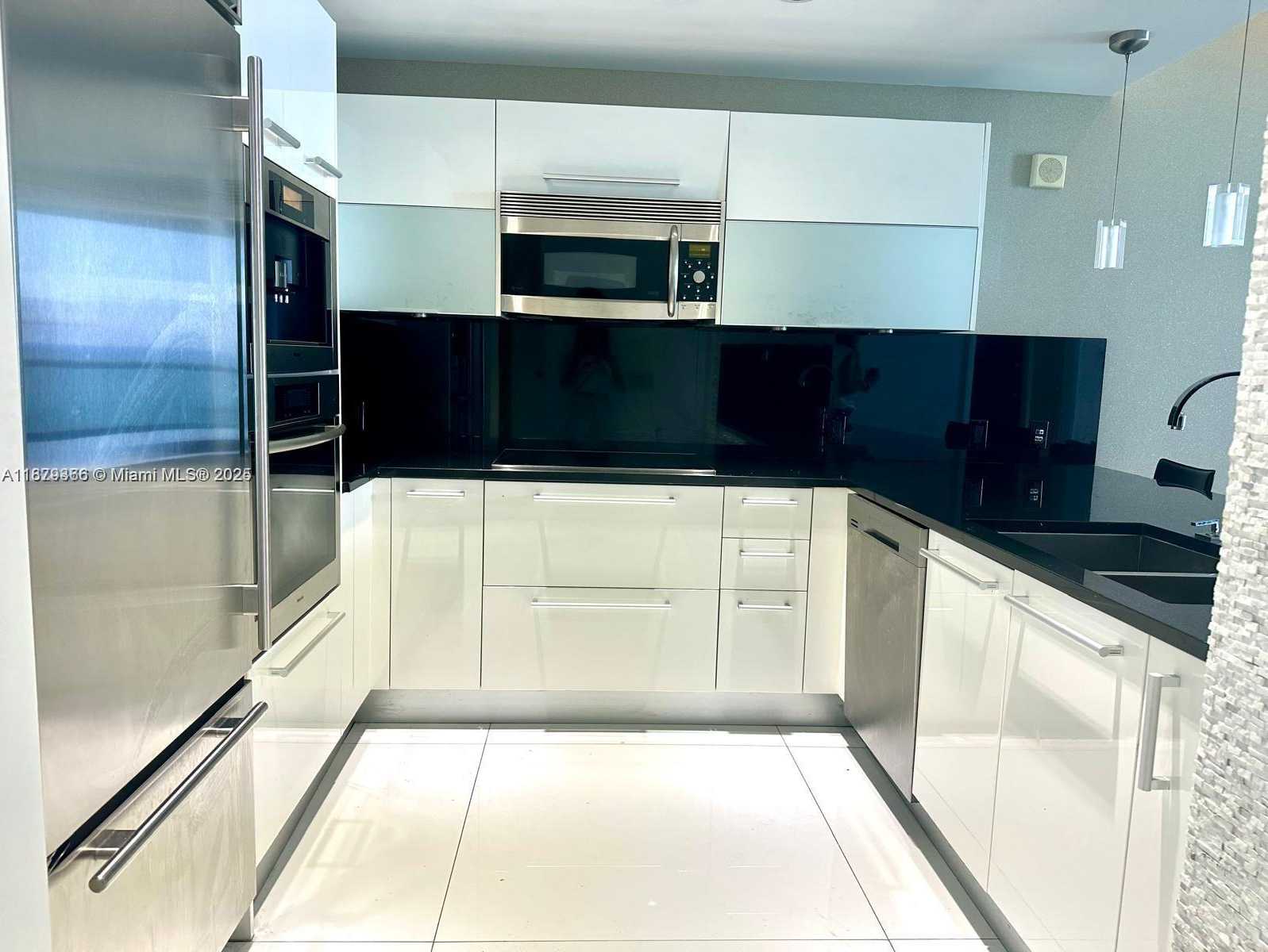 Small Image of 17121 COLLINS AVE #1606, Sunny Isles Beach Number 16