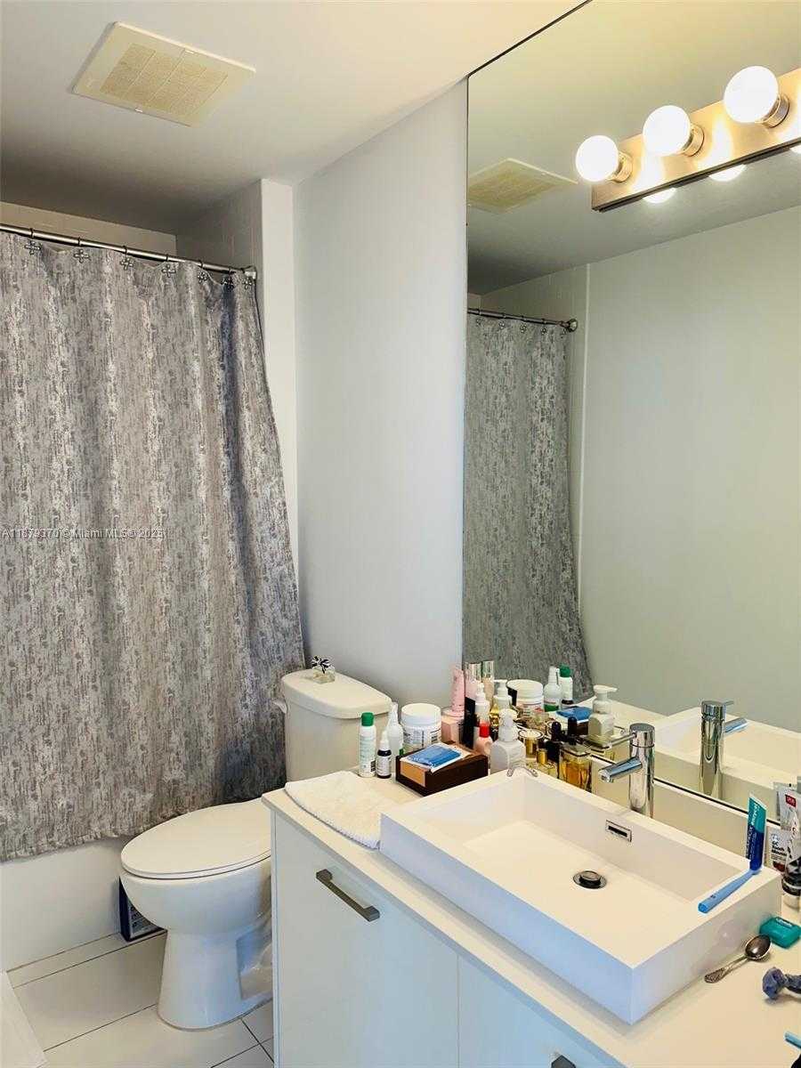 Small Image of 151 SOUTH EAST 1ST ST #1209, Miami Number 12