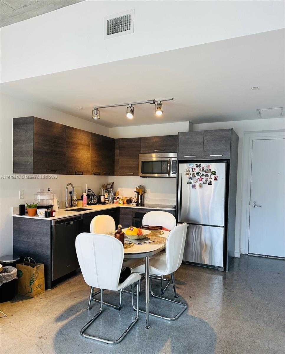 Small Image of 151 SOUTH EAST 1ST ST #1209, Miami Number 7