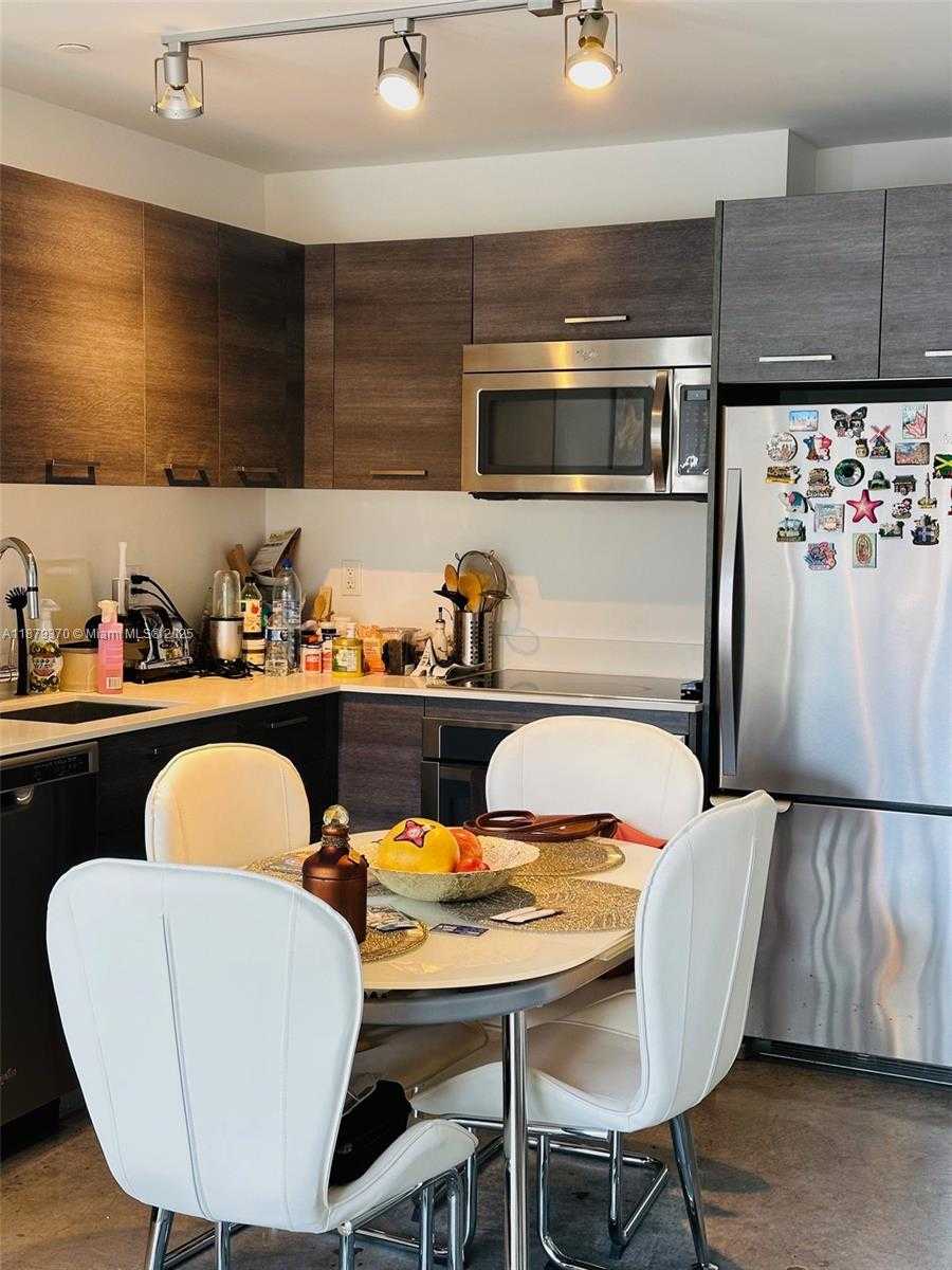 Small Image of 151 SOUTH EAST 1ST ST #1209, Miami Number 8