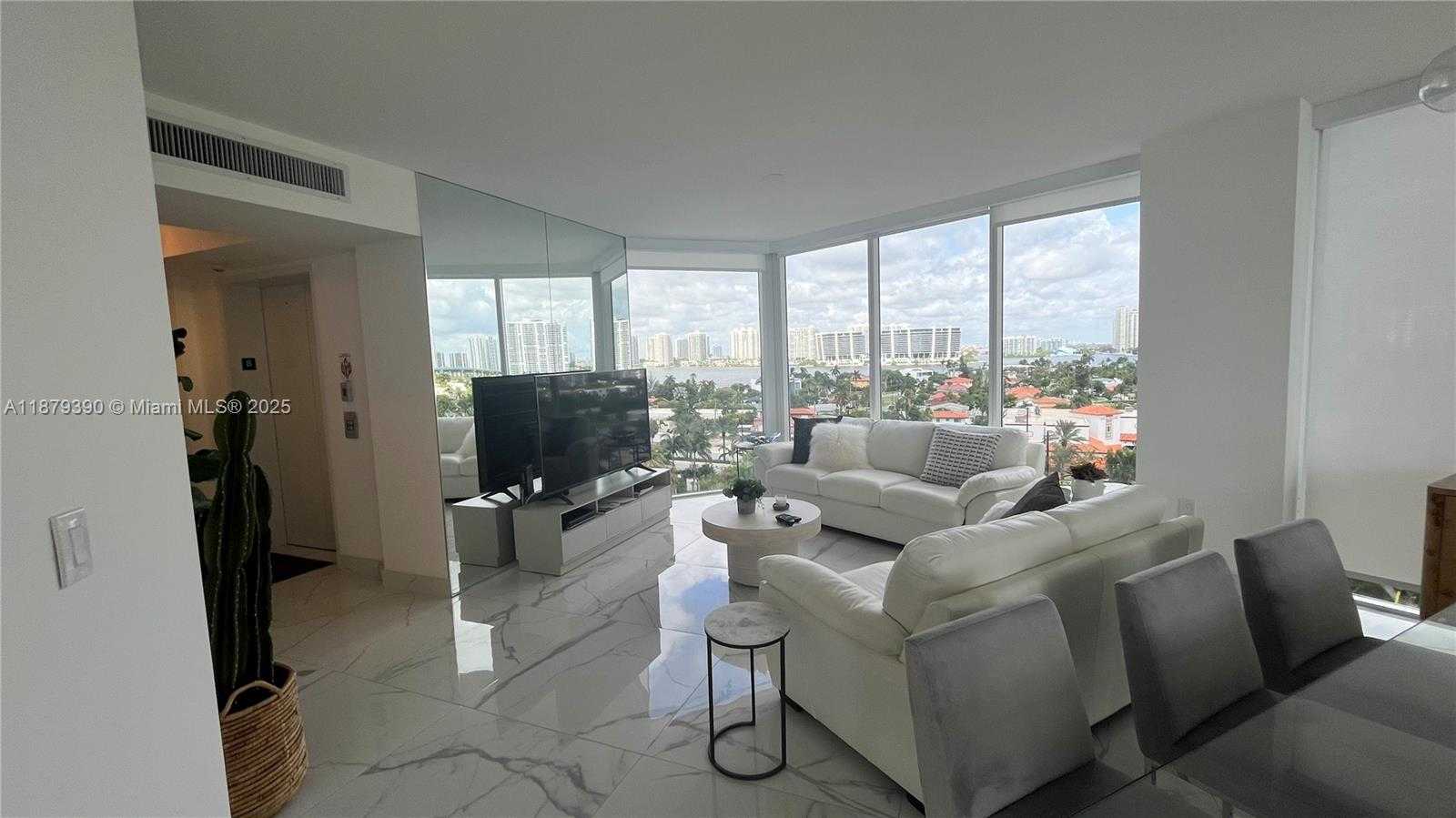 Small Image of 18671 COLLINS AVE #804, Sunny Isles Beach Number 2