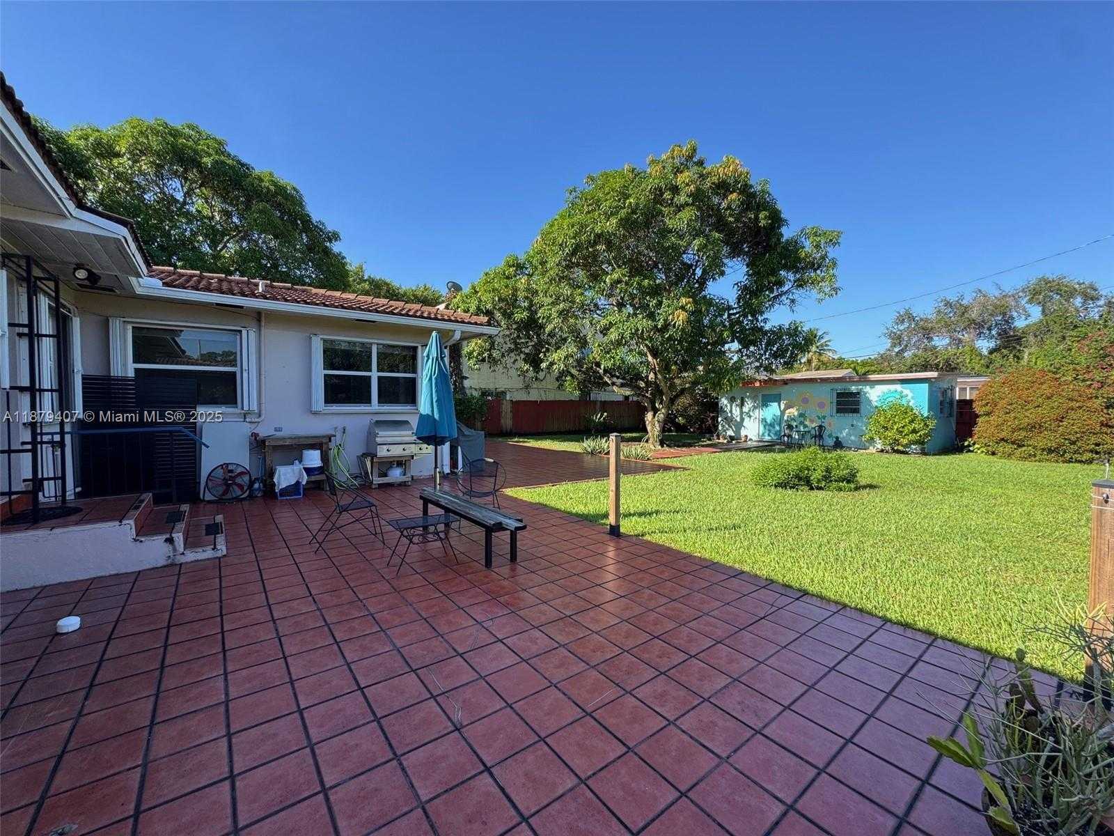 Small Image of 632 SOUTH WEST 33RD AVE #632, Miami Number 17