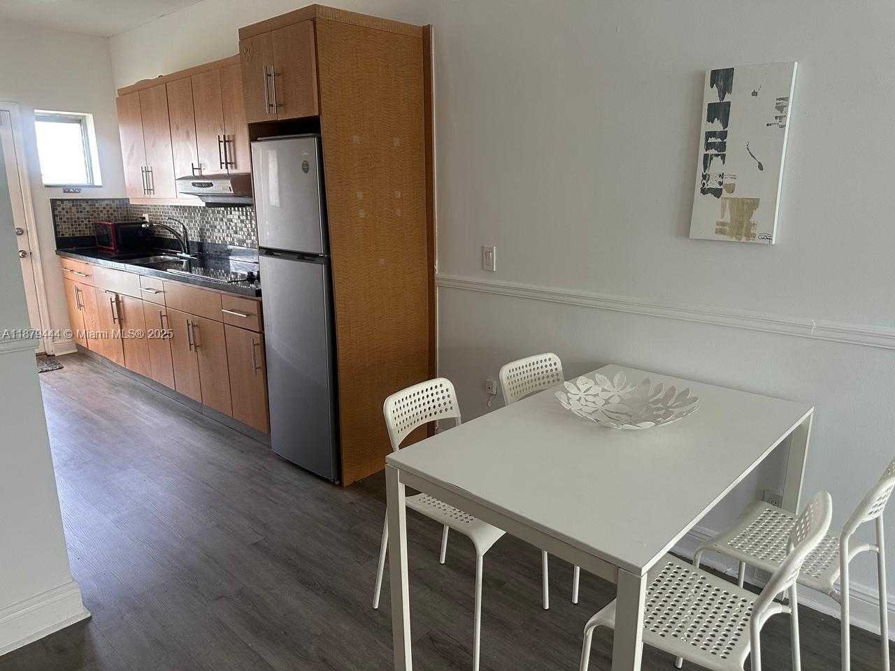 Small Image of 6498 COLLINS AVE #48, Miami Beach Number 3