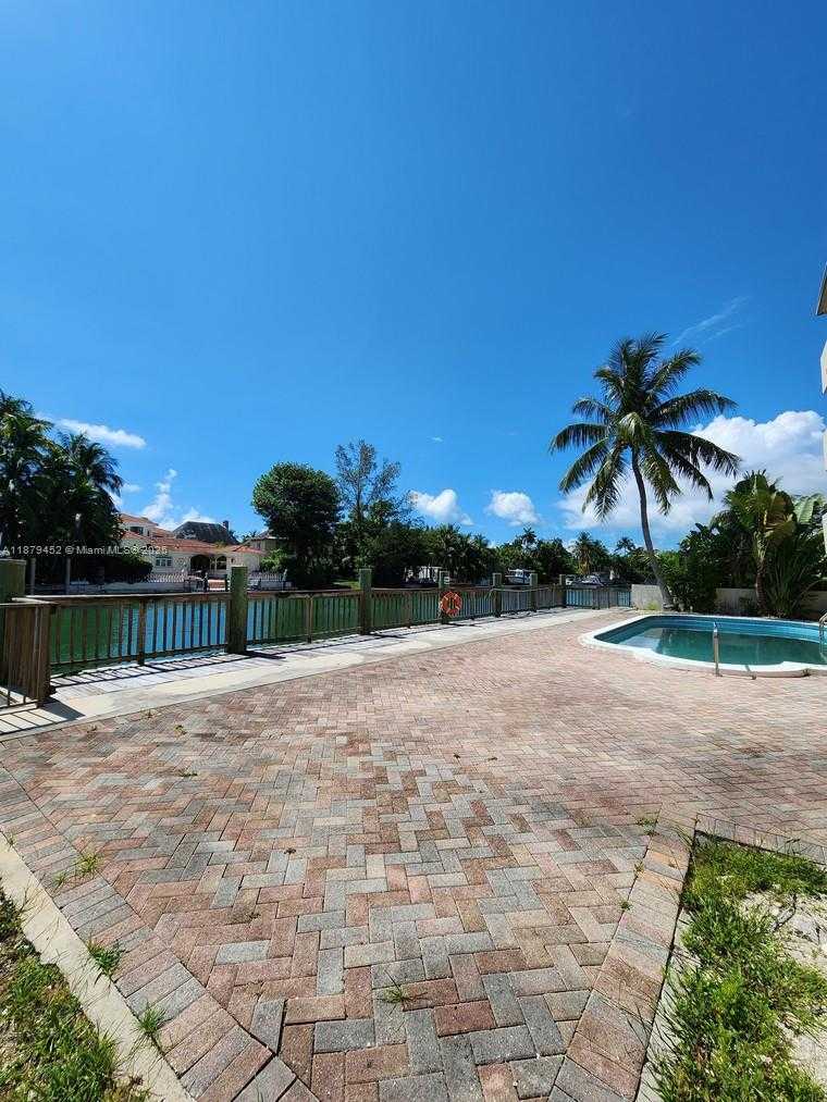 Small Image of 4011 NORTH MERIDIAN AVE #19, Miami Beach Number 10