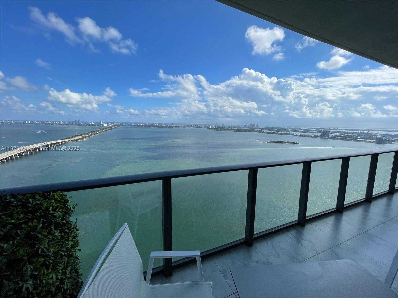 Small Image of 3131 NORTH EAST 7TH AVE #4403, Miami Number 16