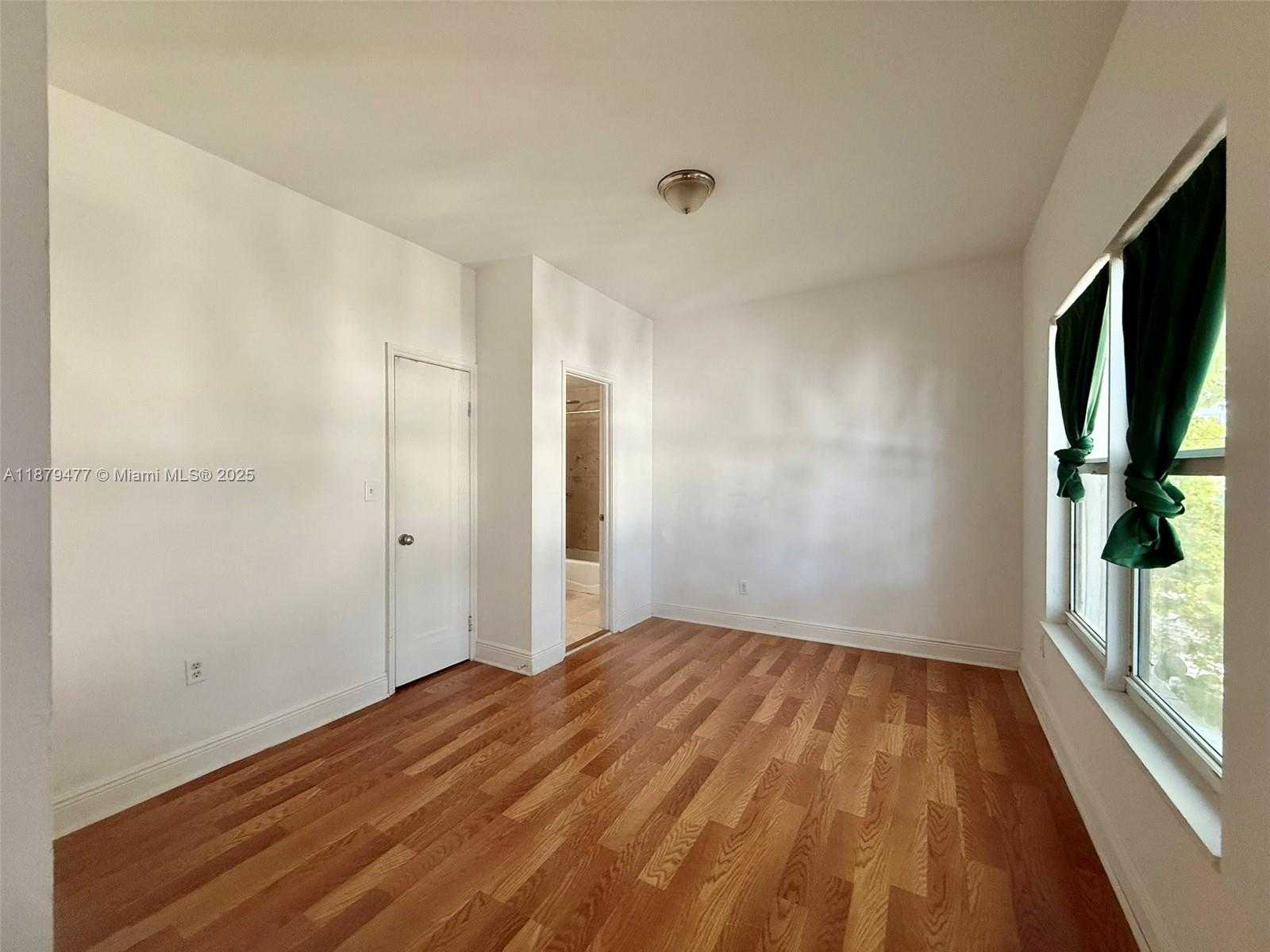 Small Image of 4035 NORTH MERIDIAN AVE #204, Miami Beach Number 13