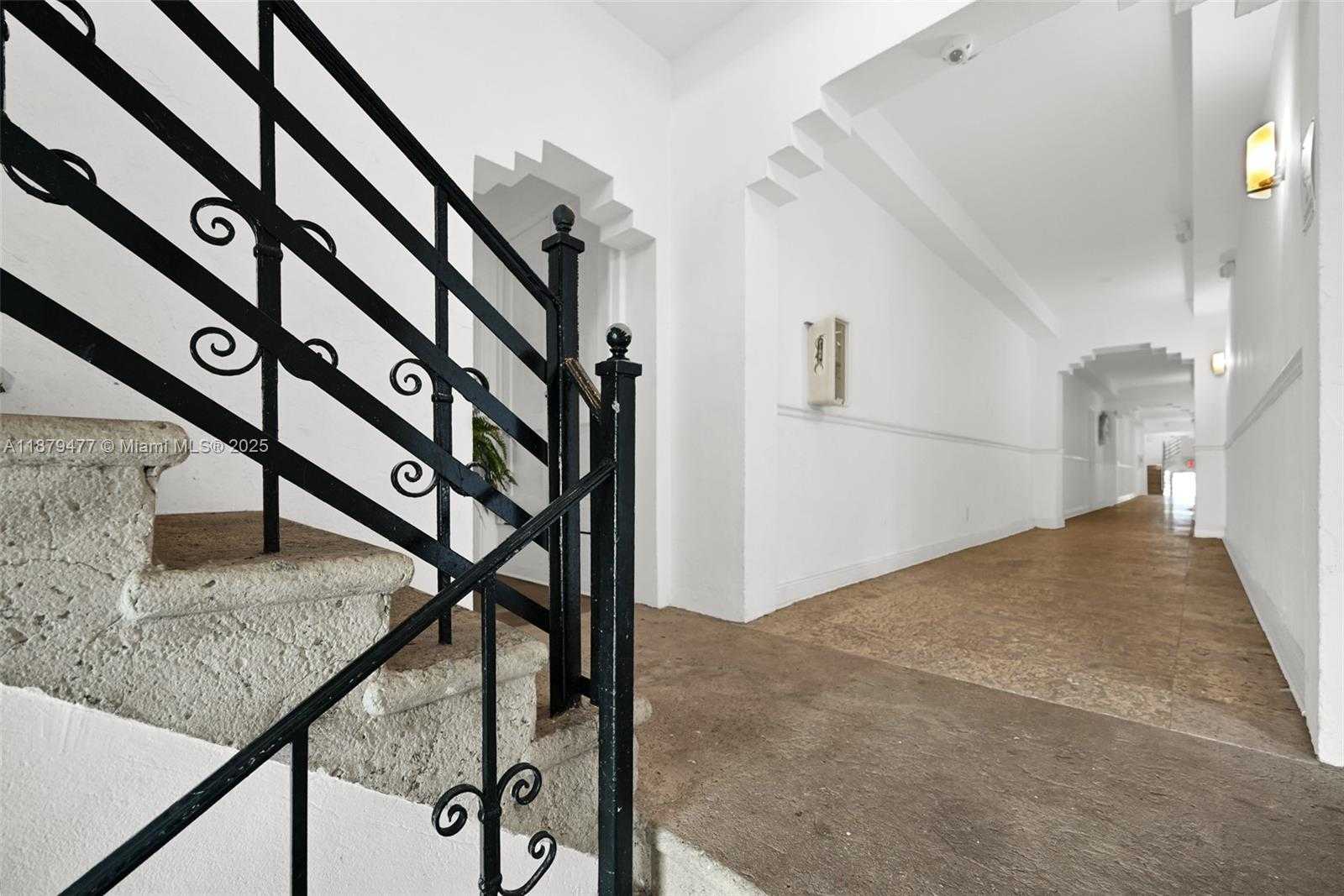 Small Image of 4035 NORTH MERIDIAN AVE #204, Miami Beach Number 4