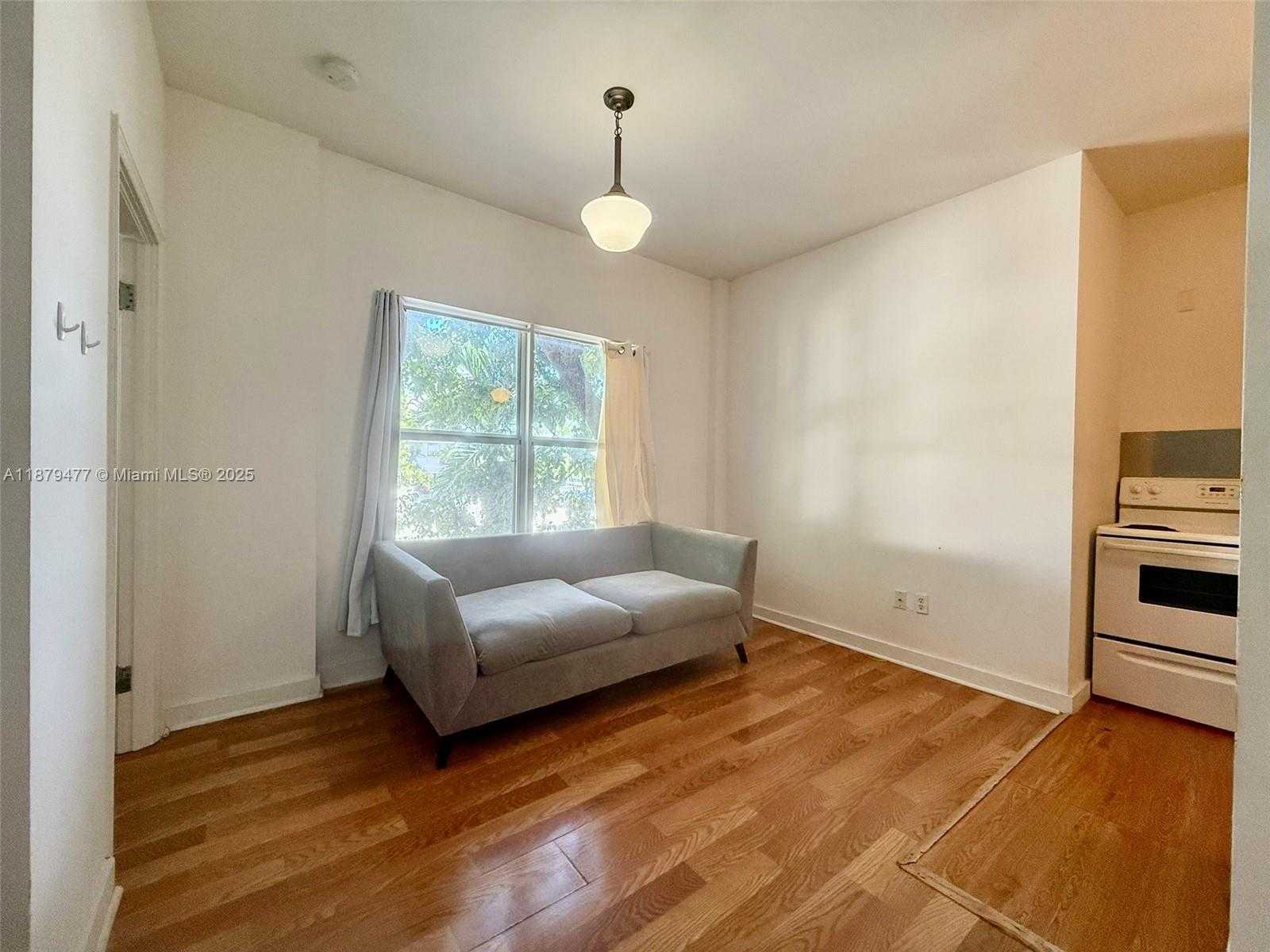 Small Image of 4035 NORTH MERIDIAN AVE #204, Miami Beach Number 7