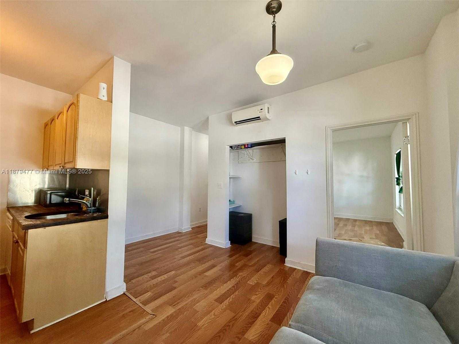 Small Image of 4035 NORTH MERIDIAN AVE #204, Miami Beach Number 9