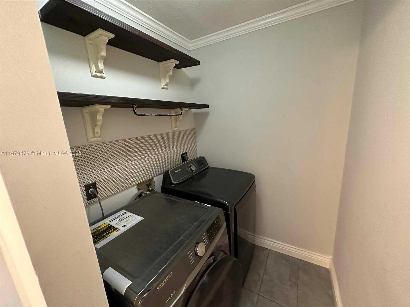 Small Image of 2611 REGALIA WAY, Cooper City Number 12