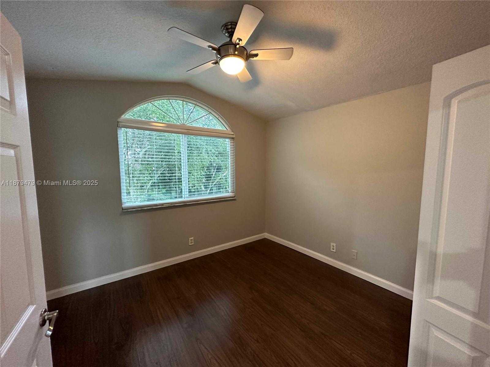 Small Image of 2611 REGALIA WAY, Cooper City Number 22