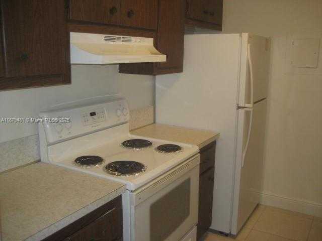 Small Image of 10740 NORTH KENDALL DR #L-9, Miami Number 6