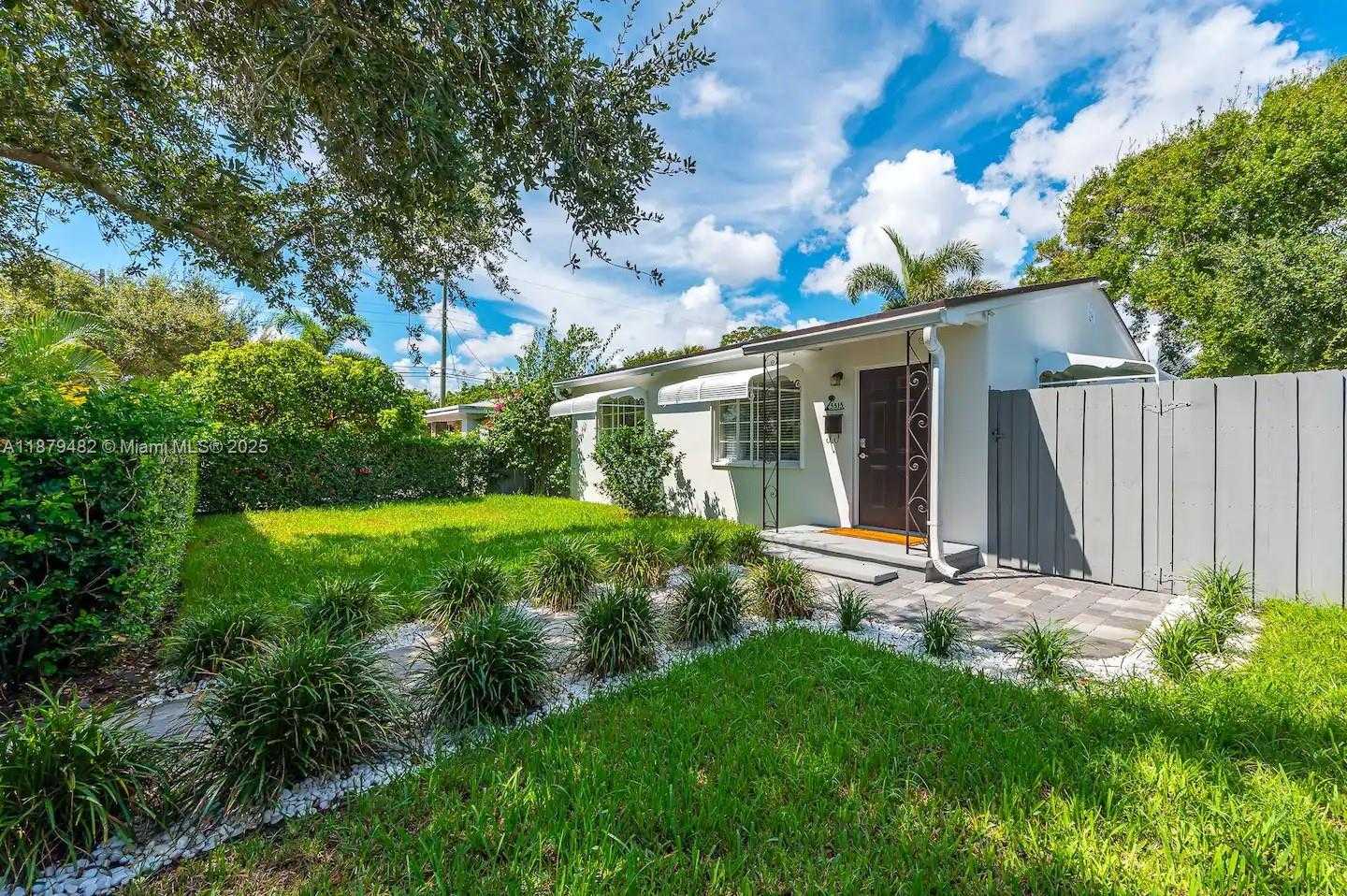 Small Image of West Palm Beach Number 5