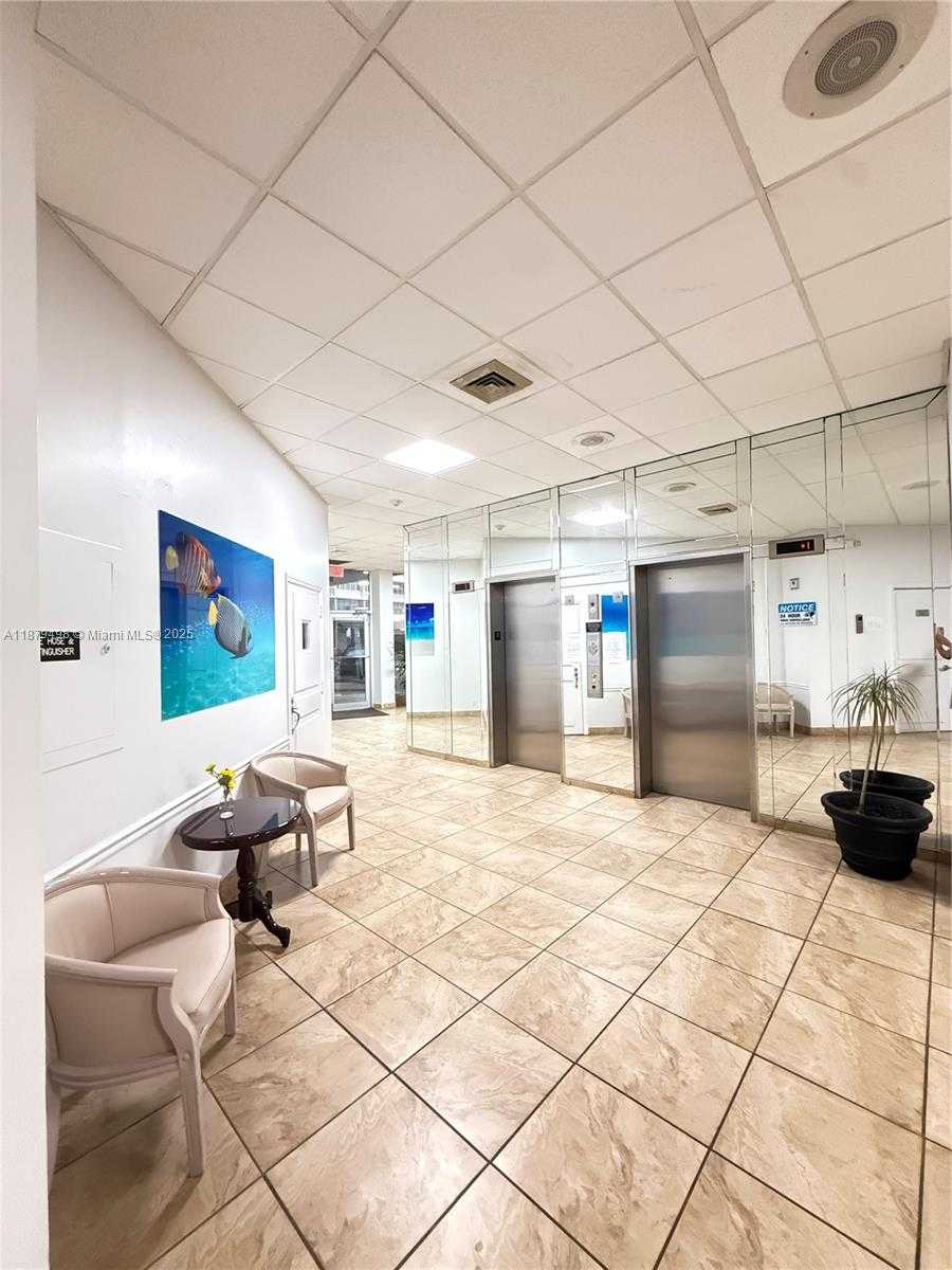 Small Image of 1801 SOUTH OCEAN DR #243, Hallandale Beach Number 10