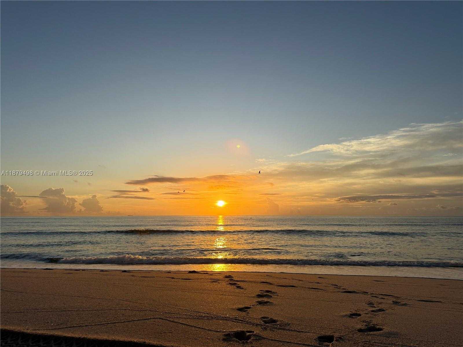 Small Image of 1801 SOUTH OCEAN DR #243, Hallandale Beach Number 2