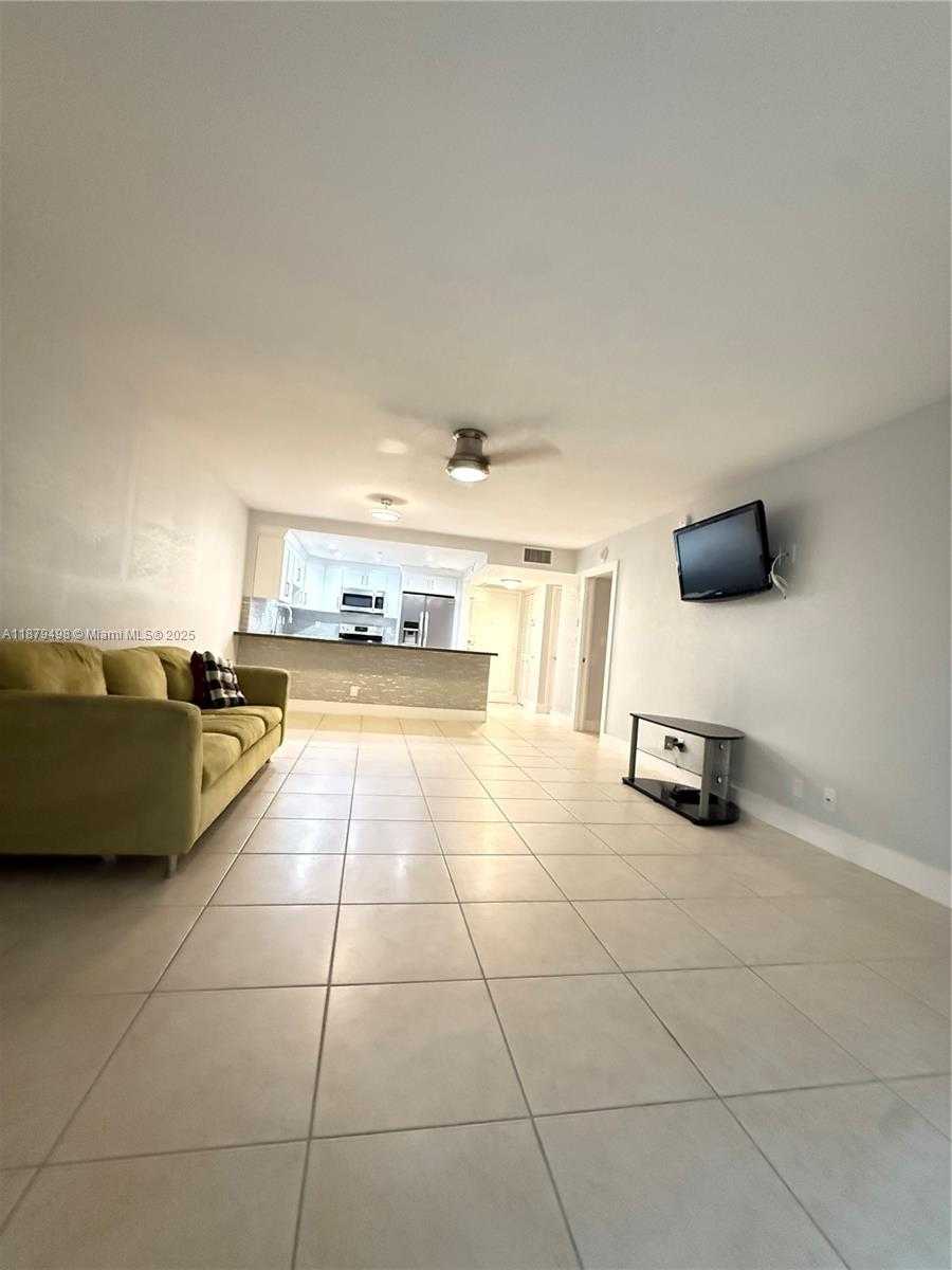 Small Image of 1801 SOUTH OCEAN DR #243, Hallandale Beach Number 21