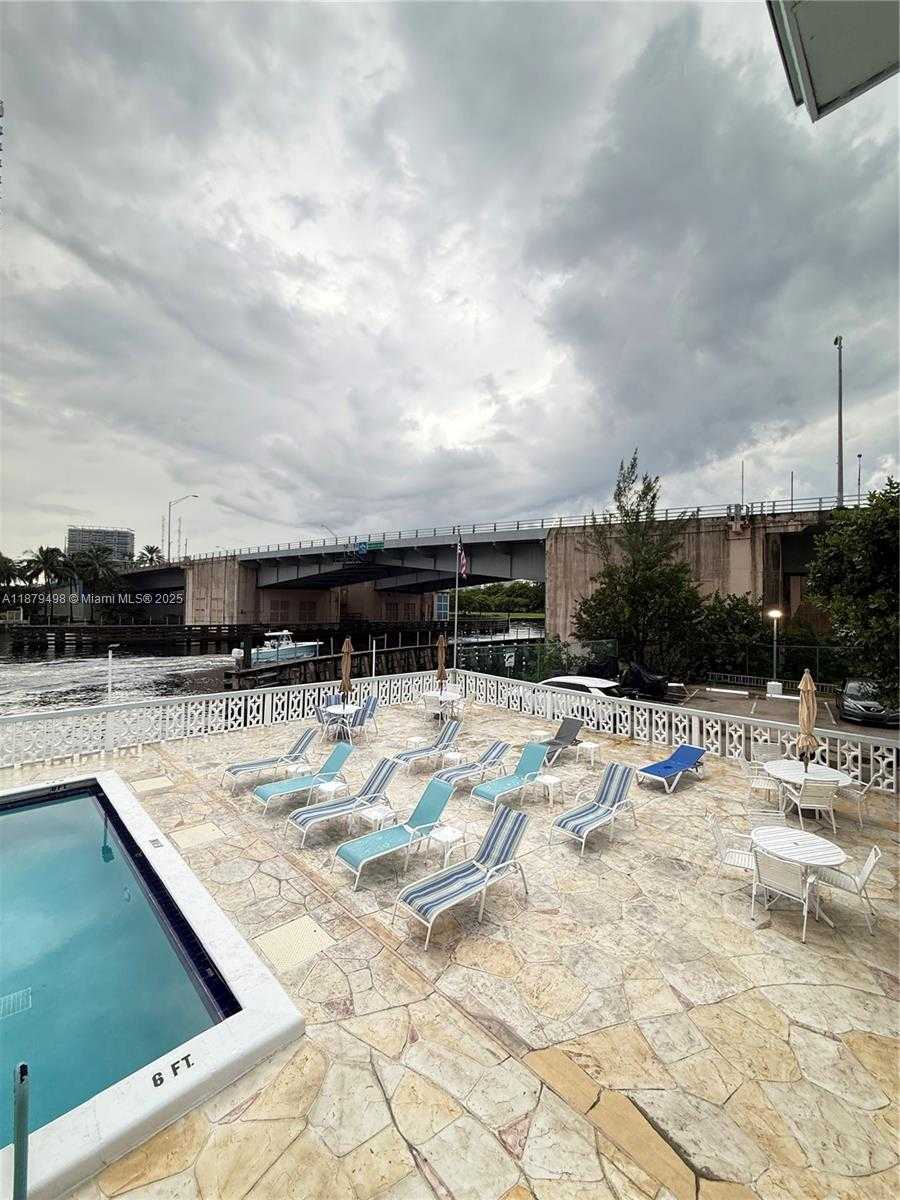 Small Image of 1801 SOUTH OCEAN DR #243, Hallandale Beach Number 48