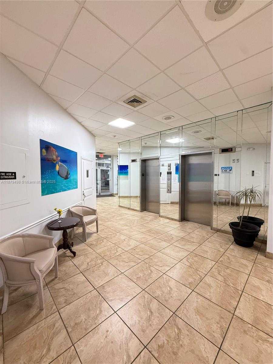 Small Image of 1801 SOUTH OCEAN DR #243, Hallandale Beach Number 8