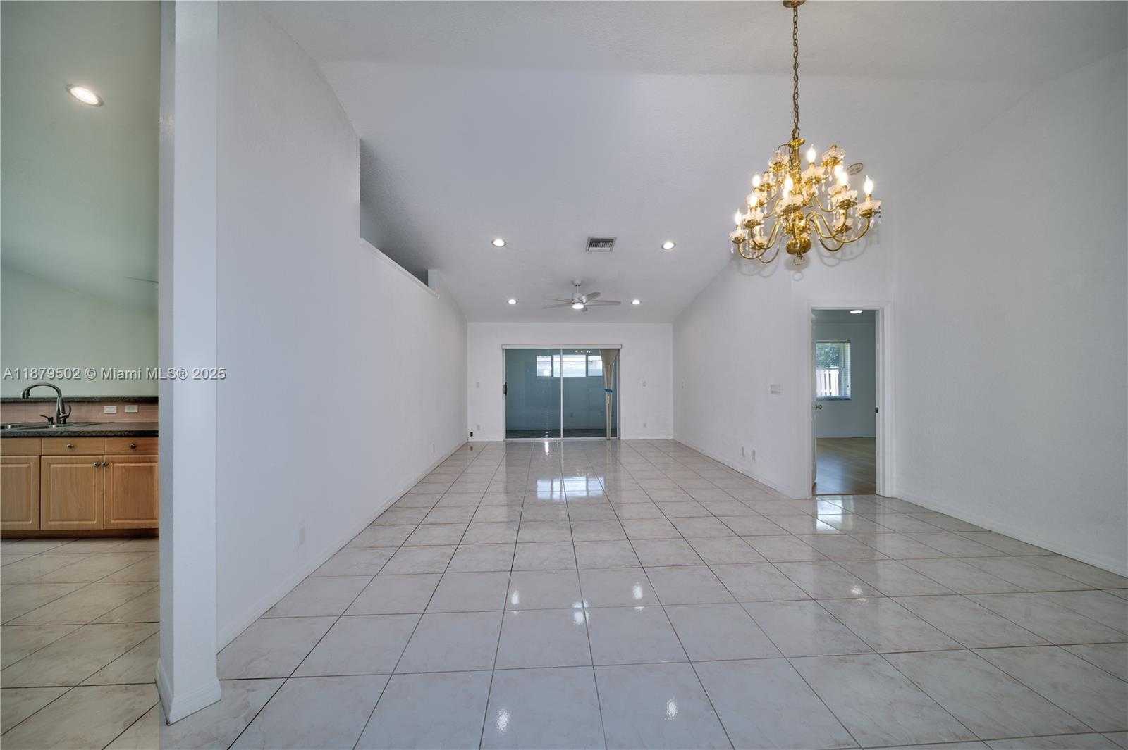 Small Image of 2761 NORTH EAST 27TH CIR, Boca Raton Number 8