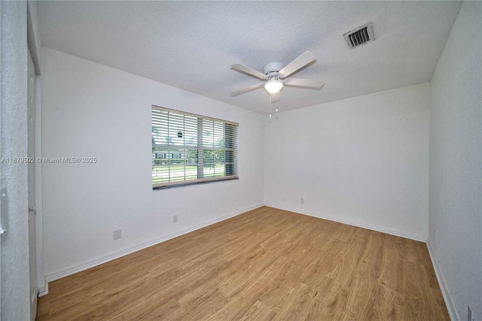 Small Image of 2761 NORTH EAST 27TH CIR, Boca Raton Number 9
