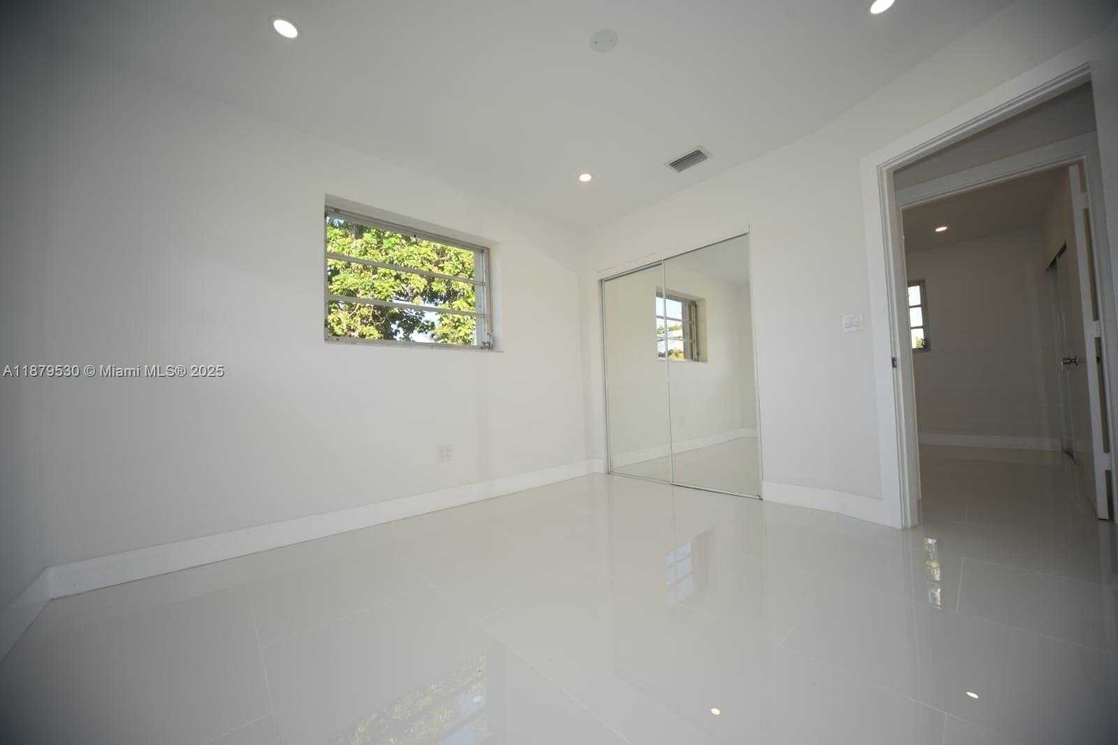 Small Image of 18601 SOUTH WEST 97TH CT #18601, Cutler Bay Number 15